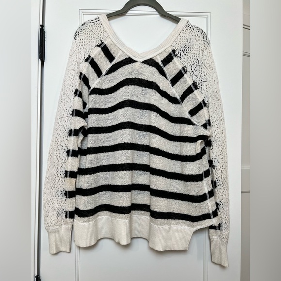 Free People V Neck Striped Sweater (Small) - Picture 5 of 7